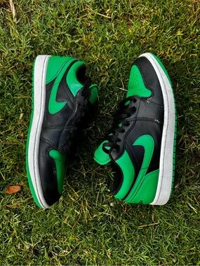 Air Jordan 1 Low Black Lucky Green